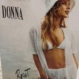 NWT Donna White Knitted Bikini Bathing Suit Cover Up Dress size Medium